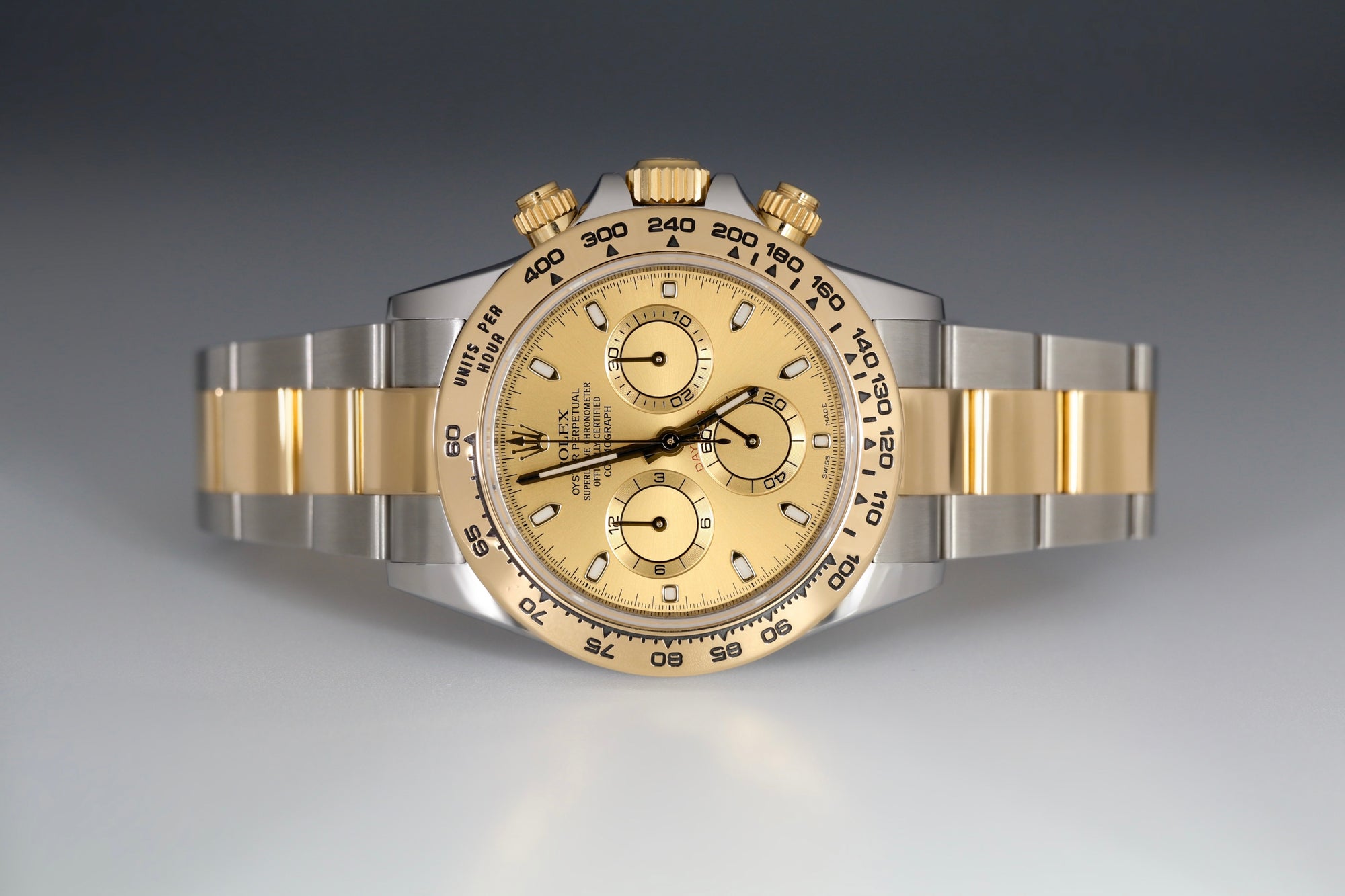 Rolex Daytona Champagne Index Dial on Oyster 116503 Complete 2021