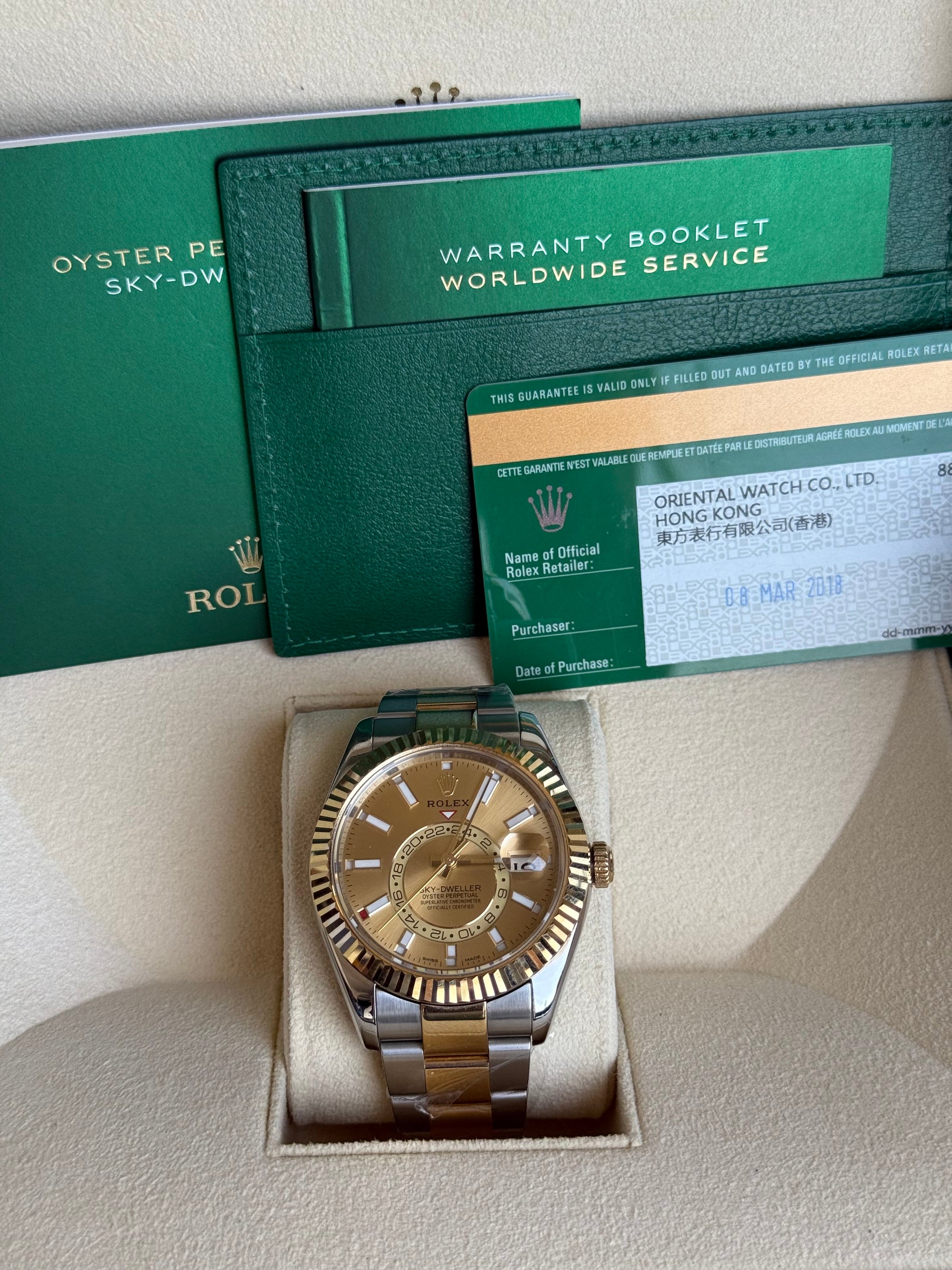 Rolex SkyDweller Champagne Dial on Oyster 326933 Complete 2018