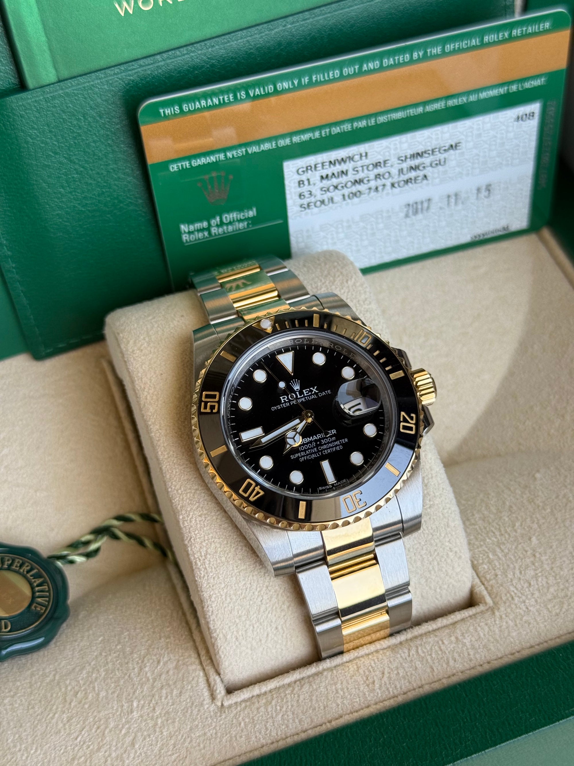 Rolex Submariner Black Dial on Oyster 116613LN Complete 2017