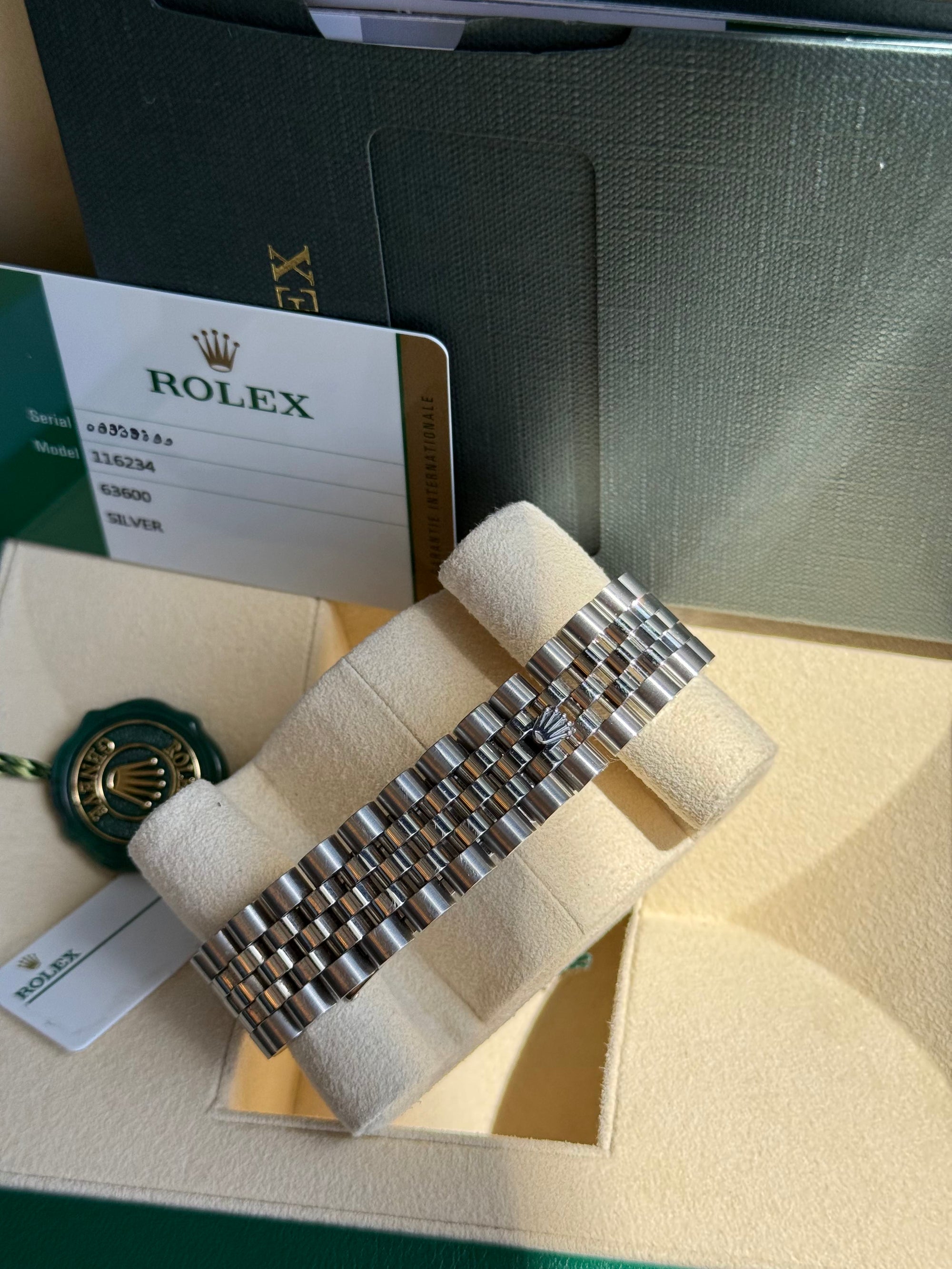 Rolex Datejust Silver Dial on Jubilee 116234 Complete 2016