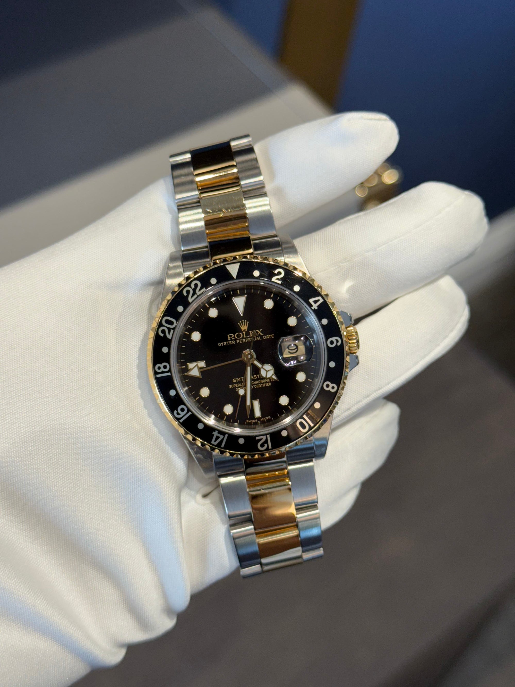 Rolex GMT-Master II Black Dial on Oyster 16713 Complete 2003