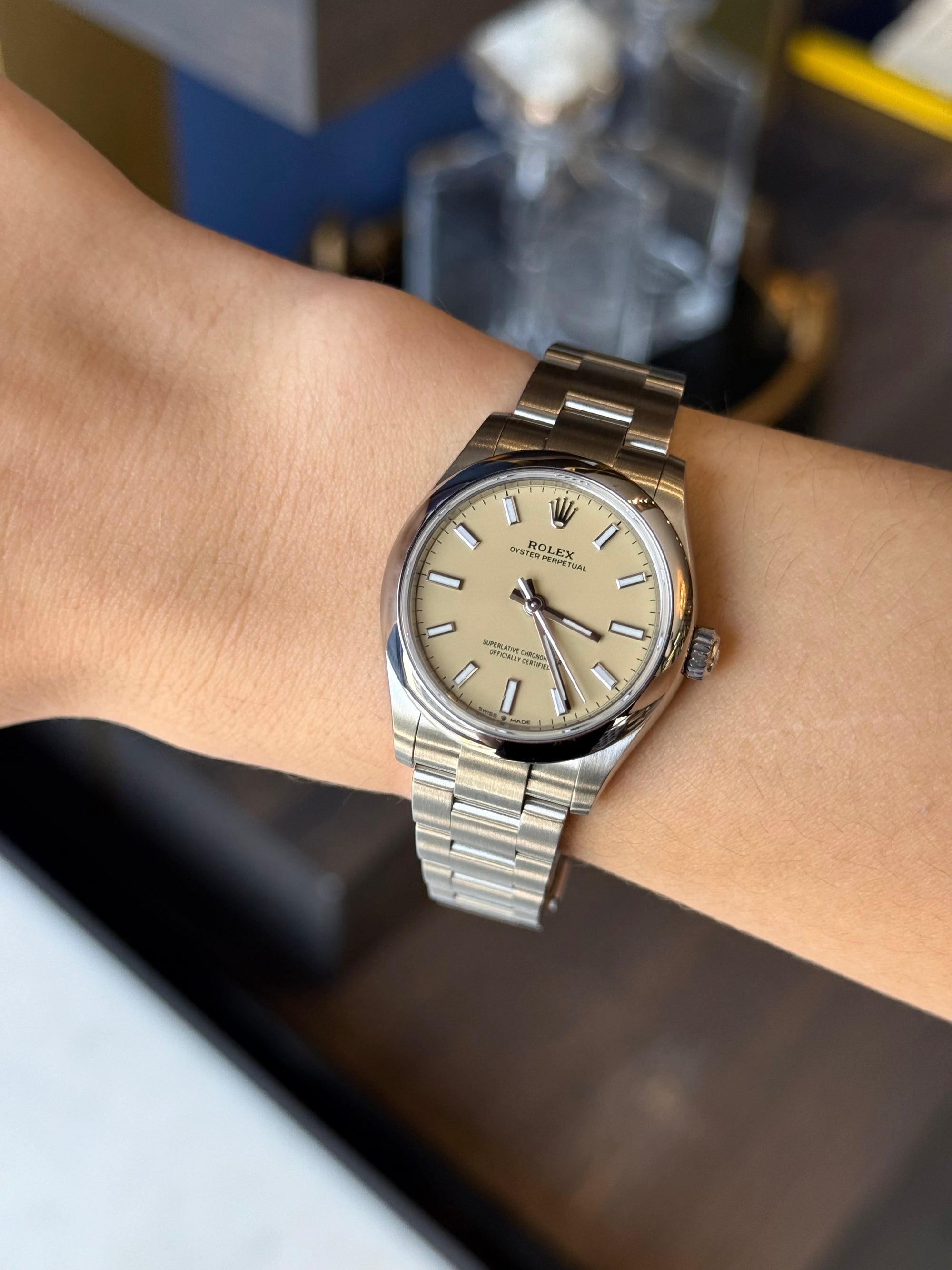 Rolex Oyster Perpetual 31 Beige Dial on Oyster 277200 Complete 2025