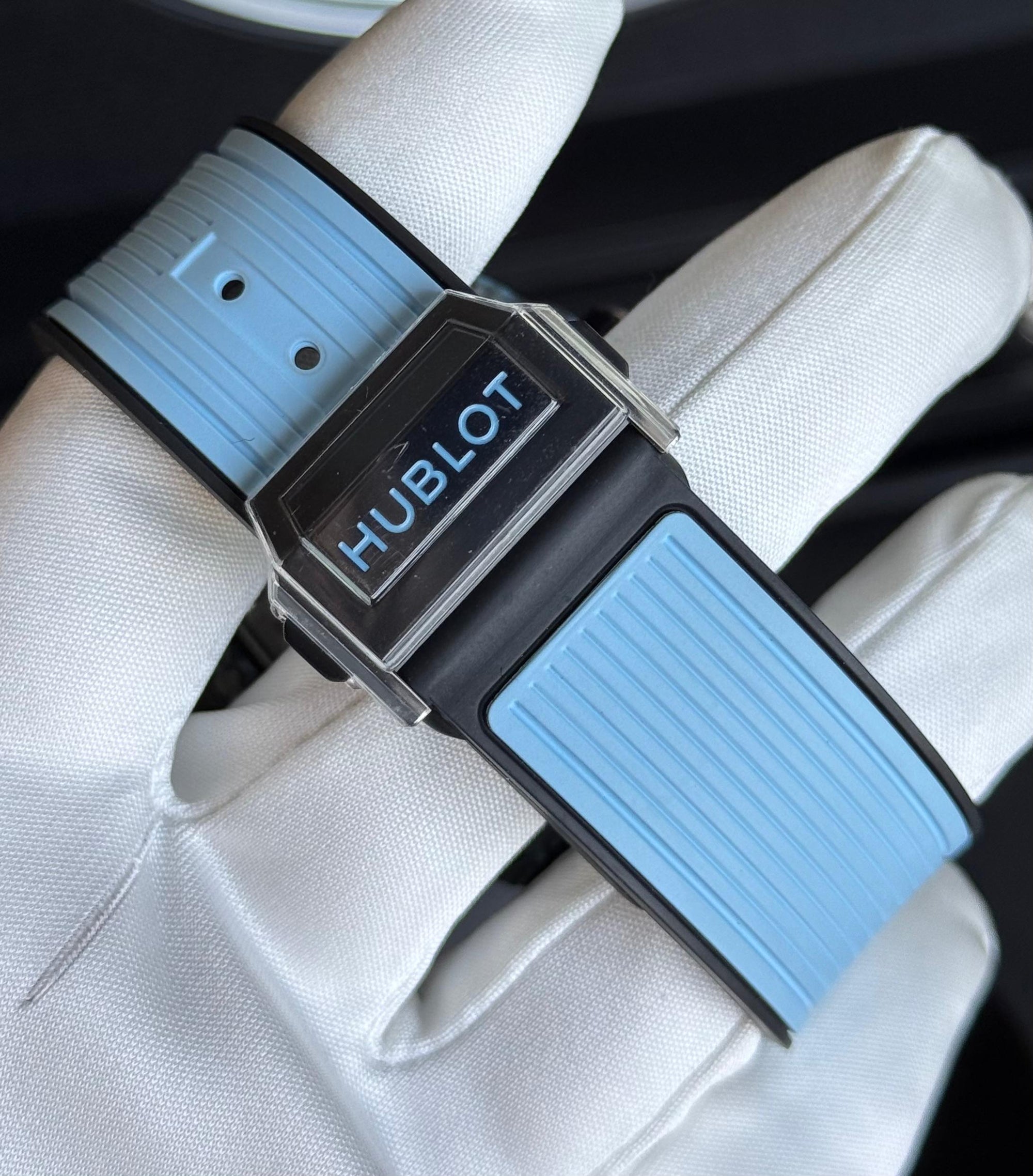 Hublot Shaped Spirit of Big Bang Tourbillon Carbon Sky Blue Dial on Rubber 645.QL.5117.RX Complete 2025