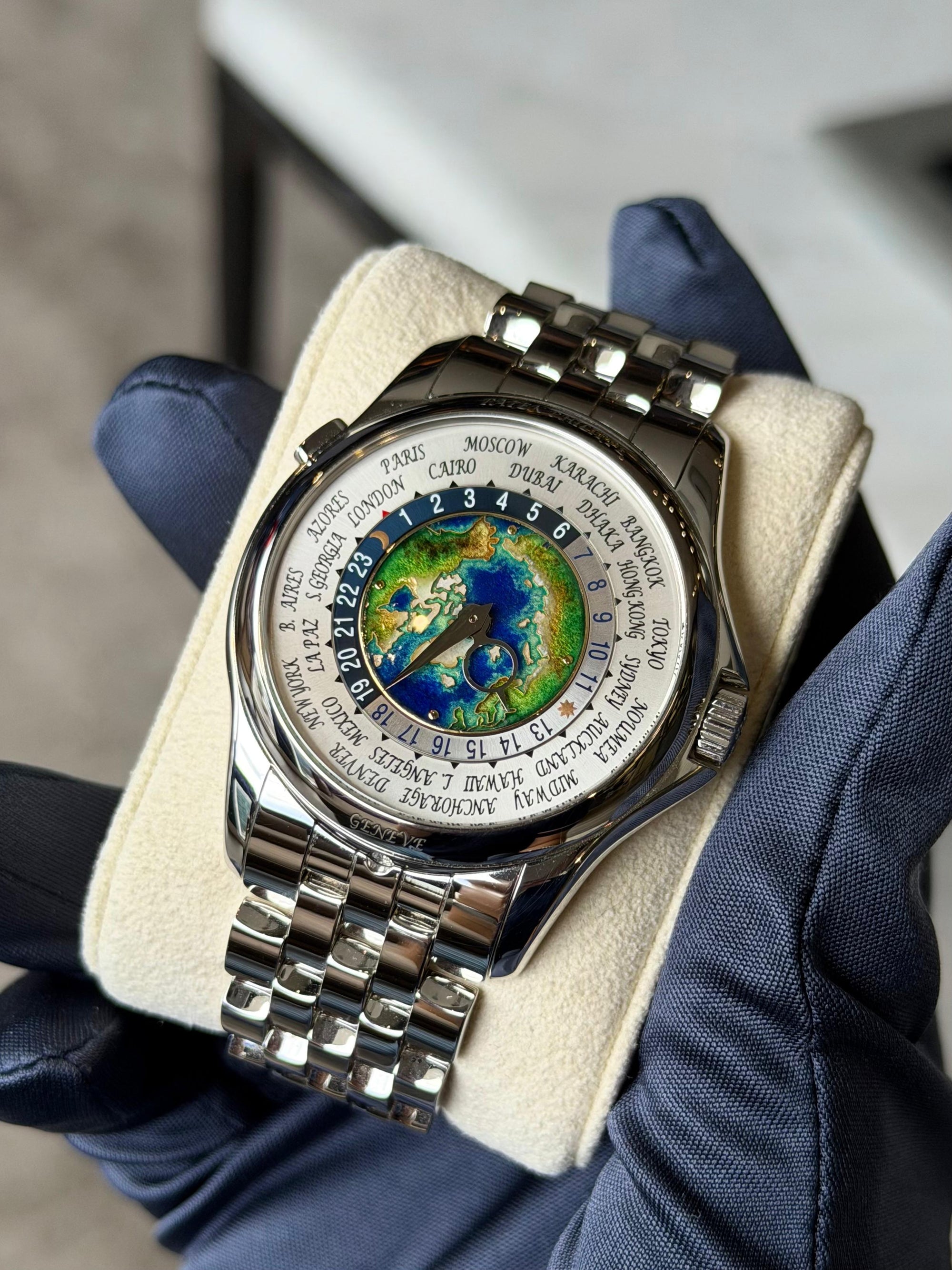 Patek Philippe Complications World Time Cloisonné World Map Dial on 5131/1P-001 Complete 2021