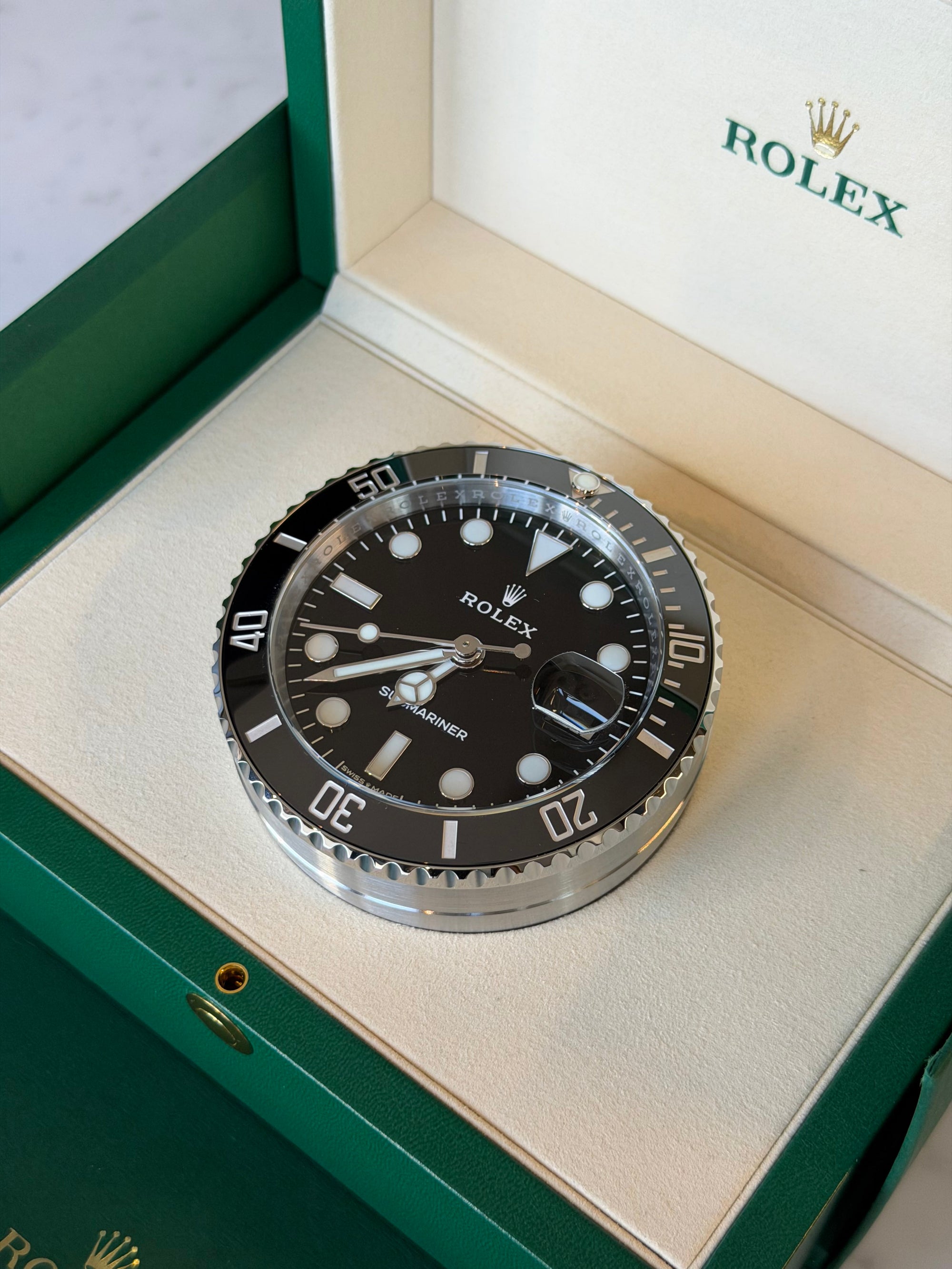 Rolex Submariner Date Desk Clock Black Dial on 909010LN Complete 2025