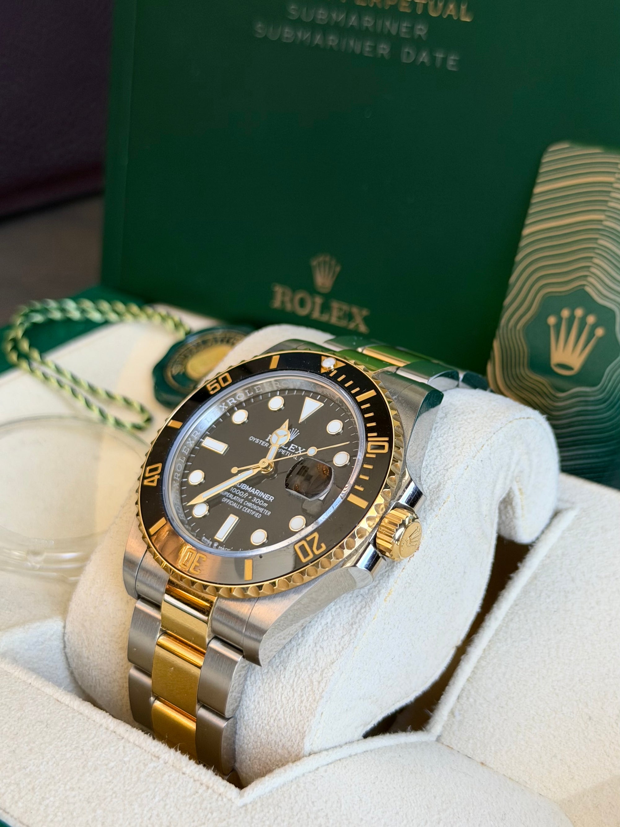 Rolex Submariner Black Dial on Oyster 126613LN Card 2021