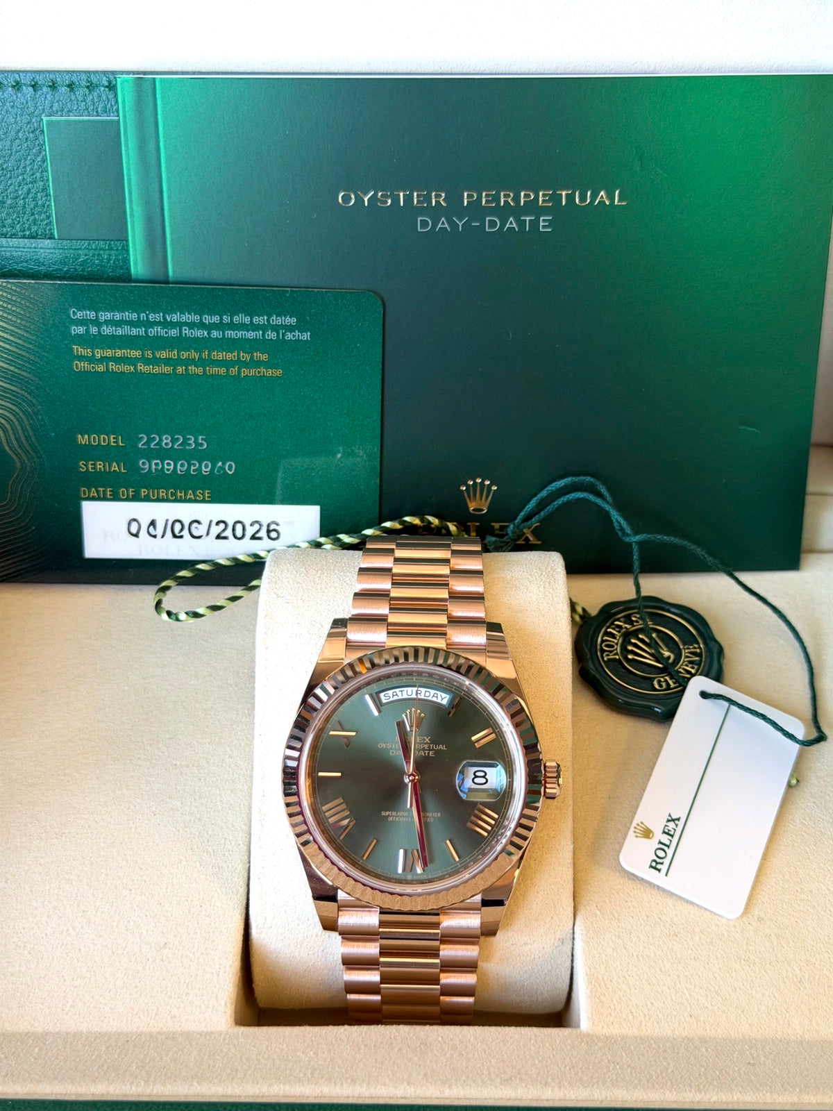 Rolex Day-Date 40 Olive Green Roman Dial on President 228235 Complete 2026