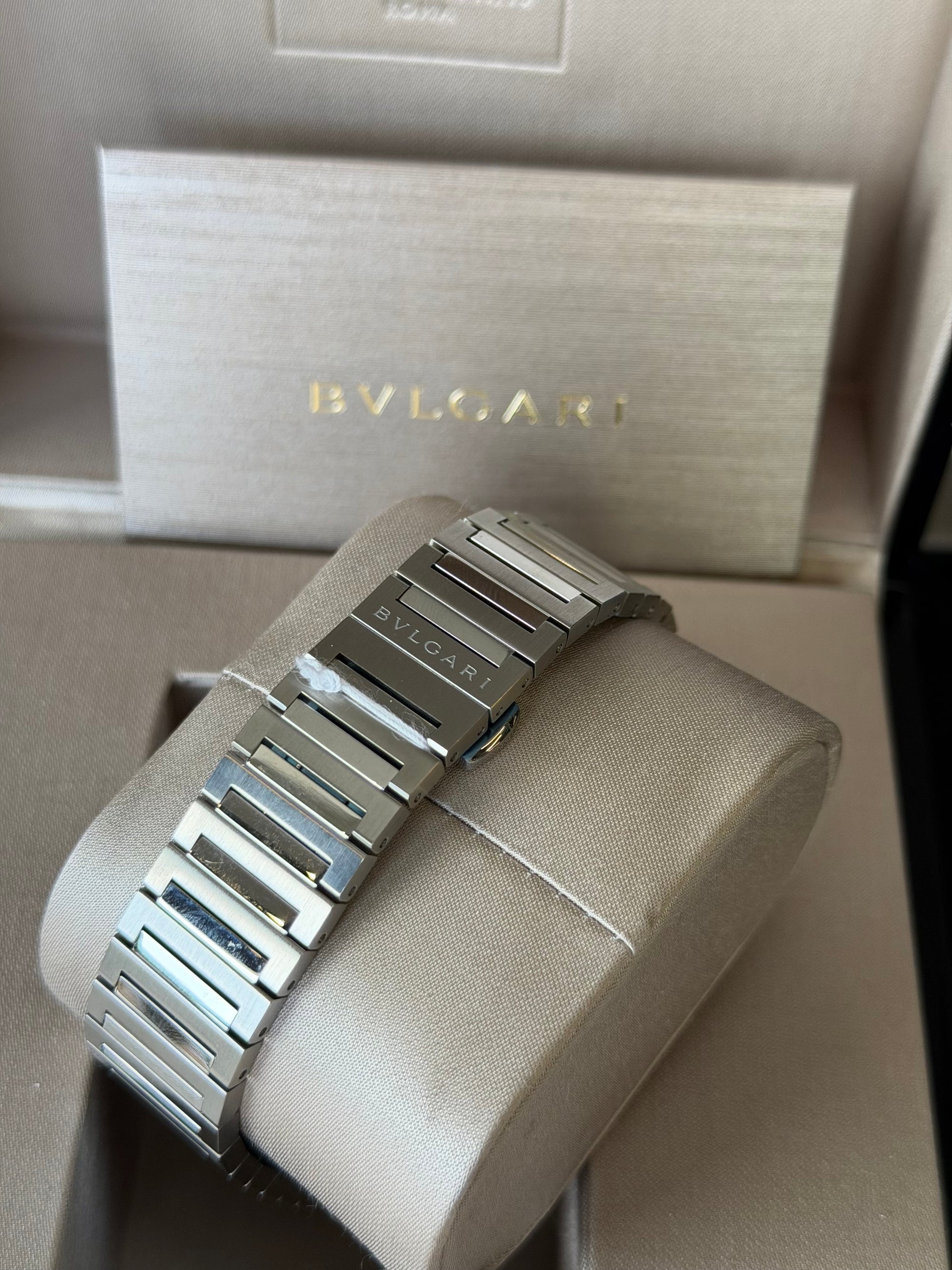Bvlgari Octo Roma Blue Dial on Bracelet 103481