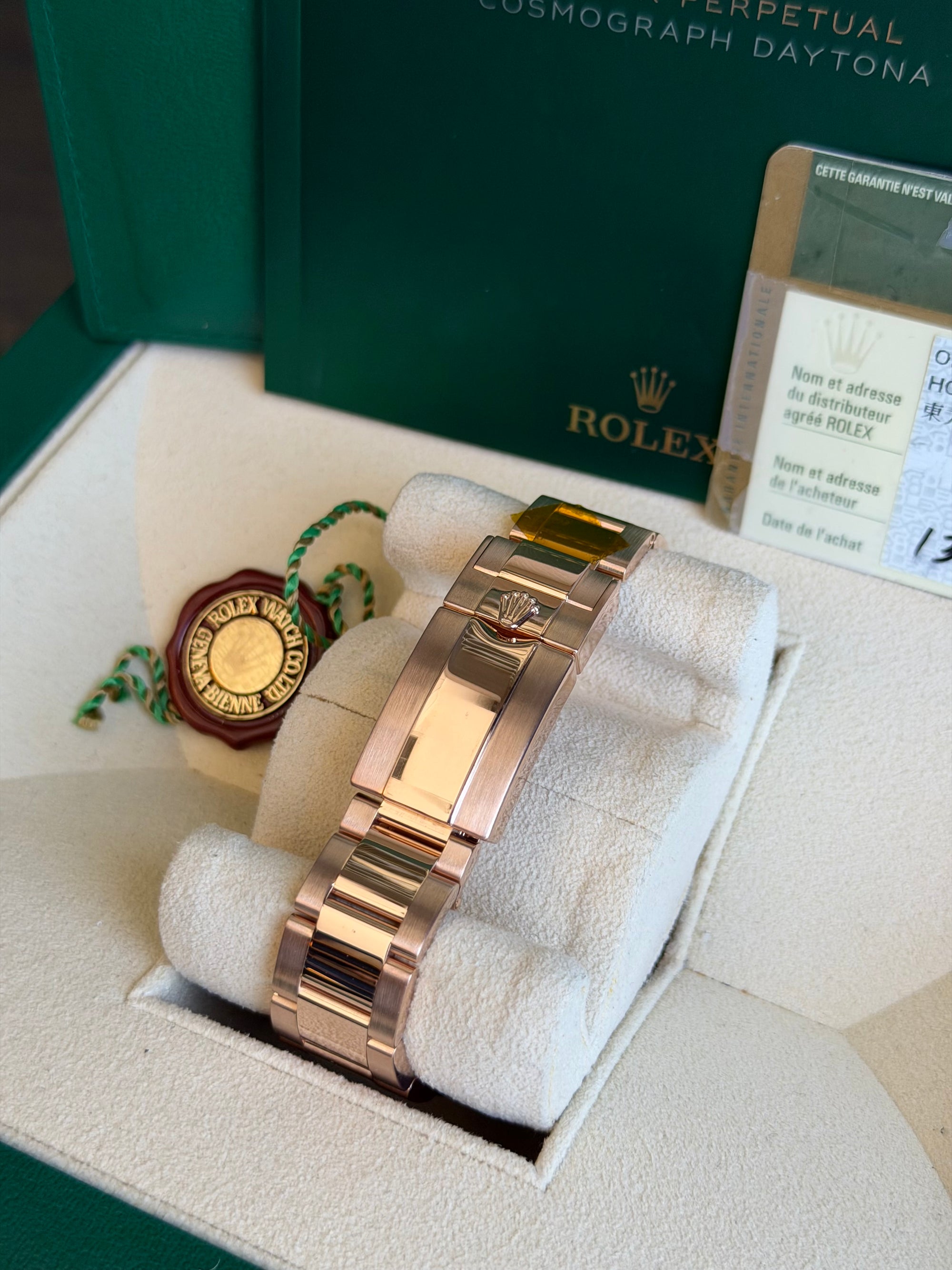 Rolex Daytona Black Index Dial on Oysterlock 116505 Card 2013