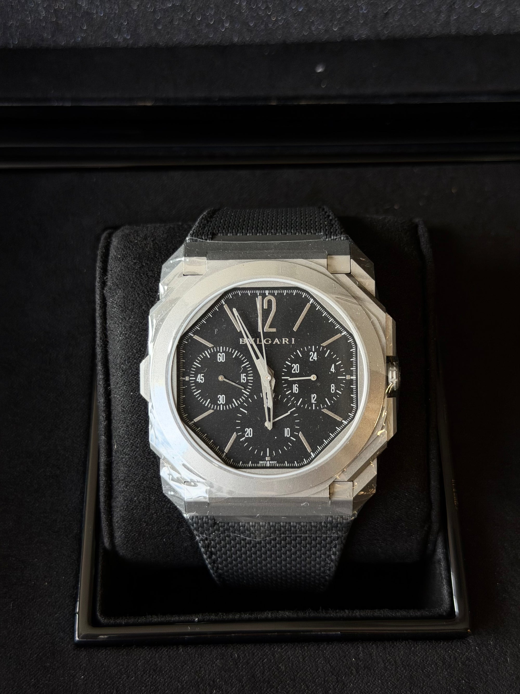 Bvlgari Octo Finissimo Black Dial on Textile 103371 Complete