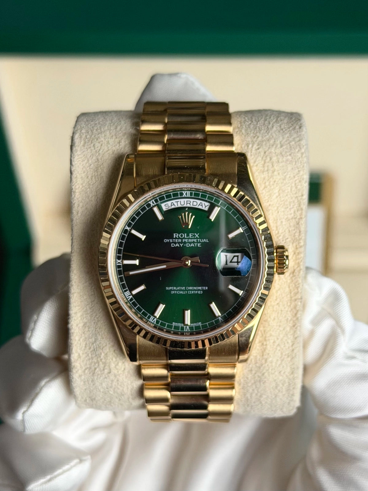 Rolex Day-Date 36 Green Index Dial on President 118238 Card 2010