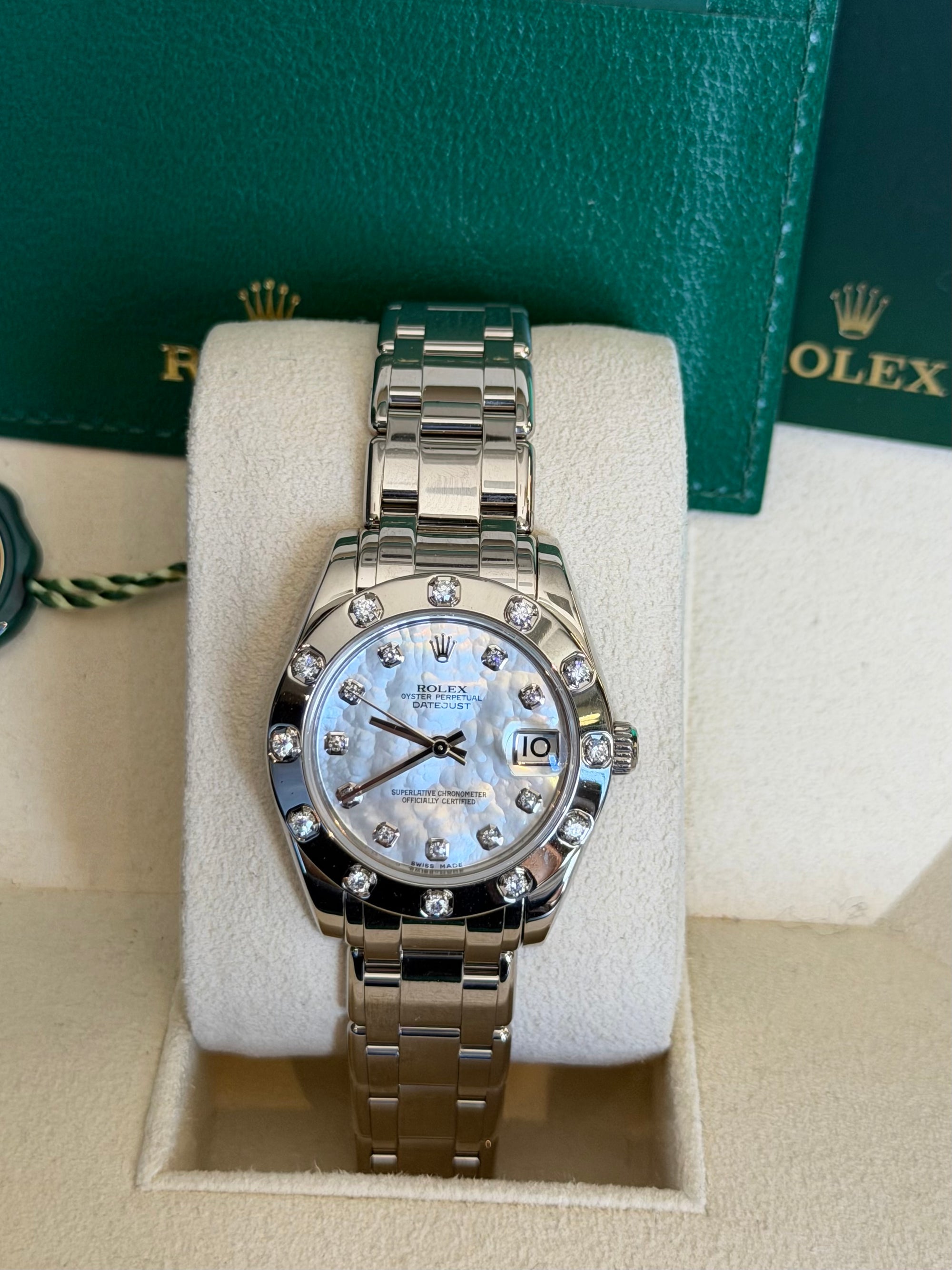 Rolex Datejust Pearlmaster 34 White Mother-Of-Pearl Diamond Dial on Pearlmaster 81319