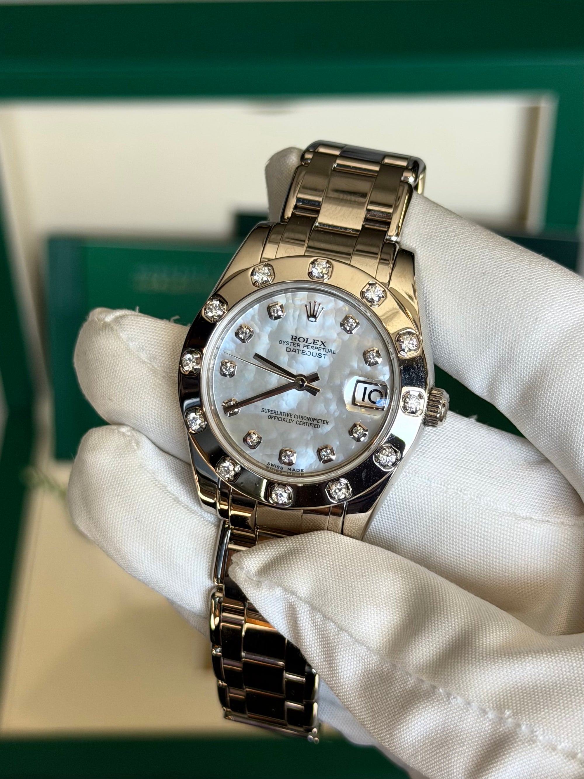 Rolex Datejust Pearlmaster 34 White Mother-Of-Pearl Diamond Dial on Pearlmaster 81319