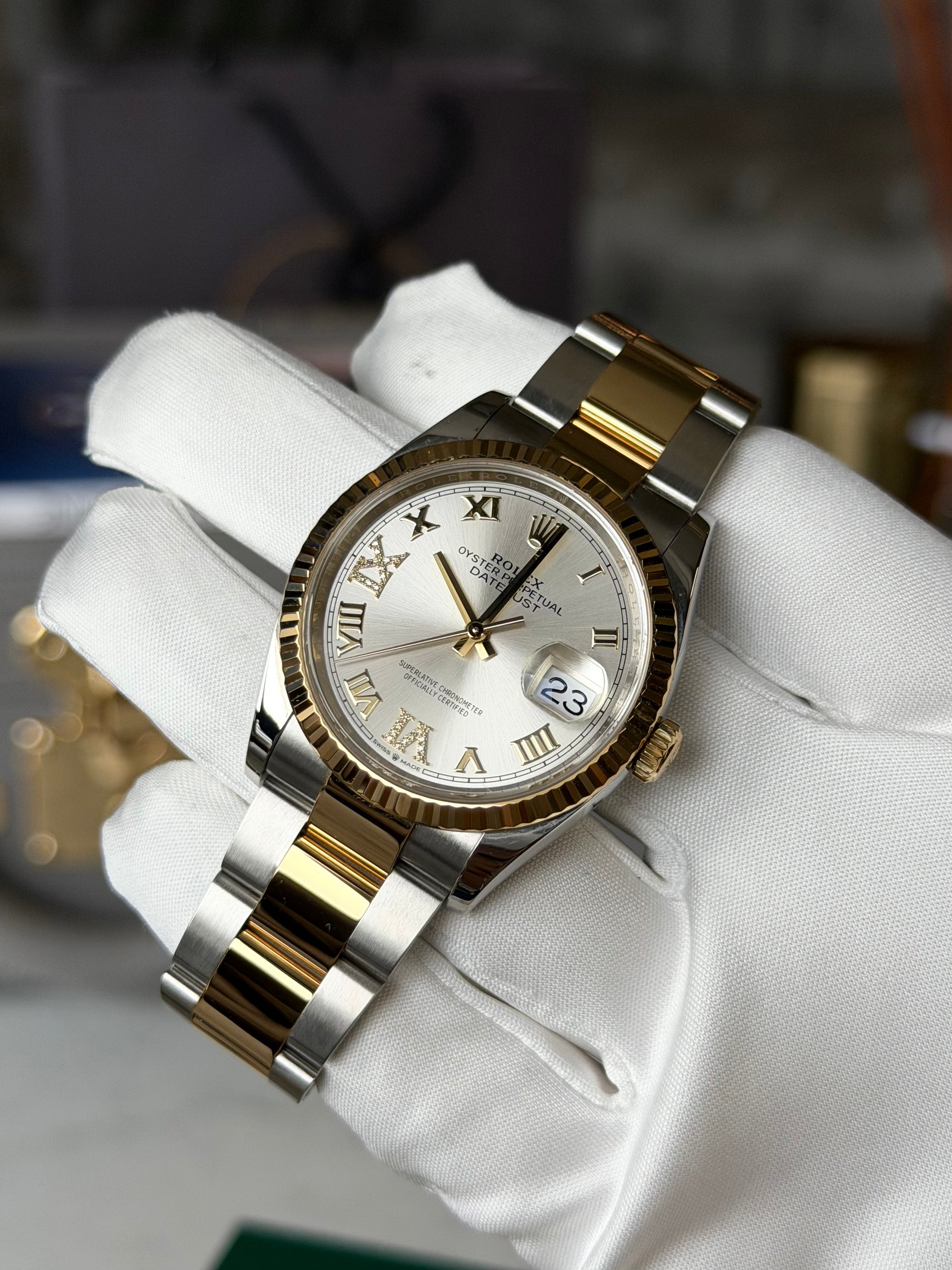 Rolex Datejust Silver Roman VI/IX Diamond Dial on Oyster 126233 Card 2020