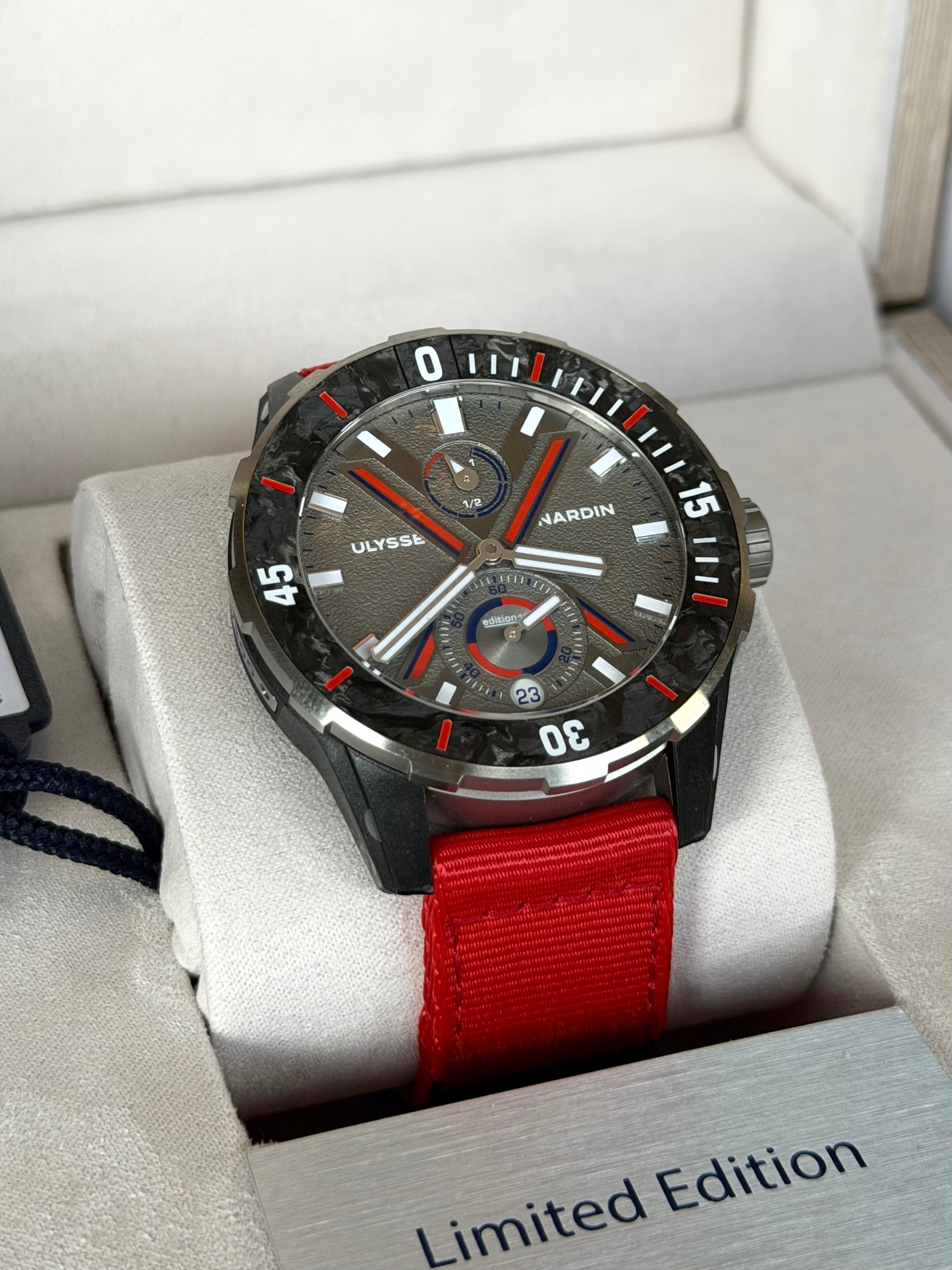 Ulysse Nardin Diver NET Vendée Globe Gray Dial on Cloth 1183-170LE-2A-VG Complete 2025